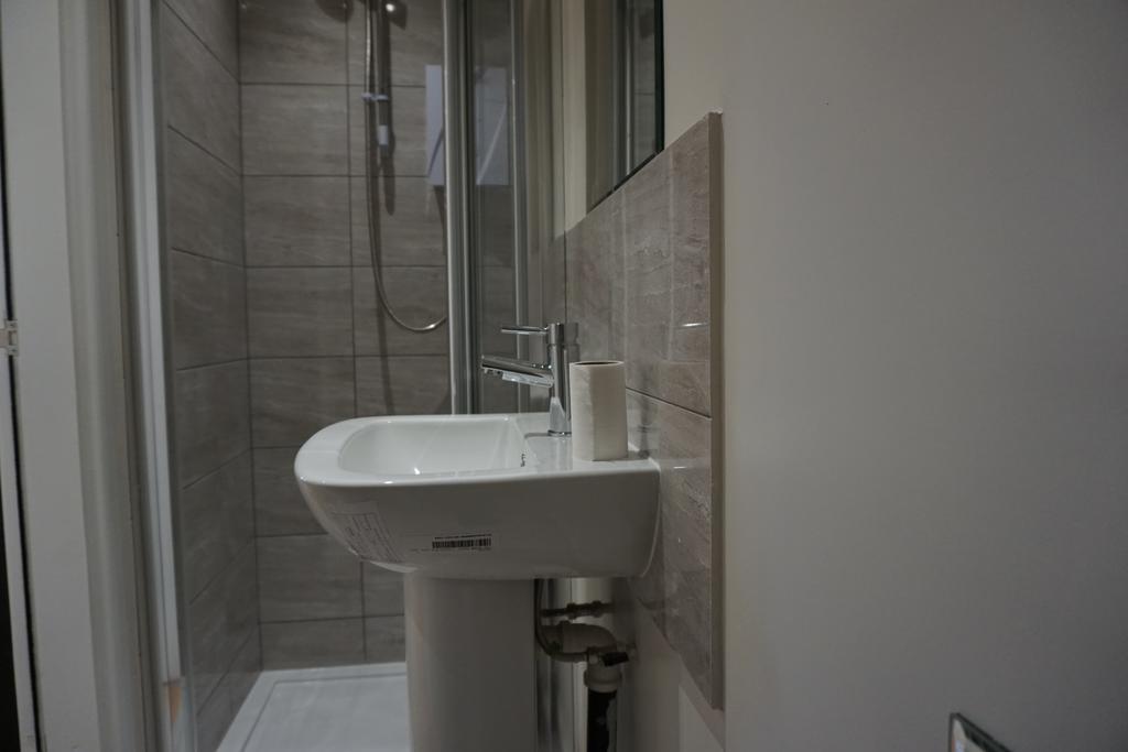 Town Centre Apartments Dewsbury Zewnętrze zdjęcie